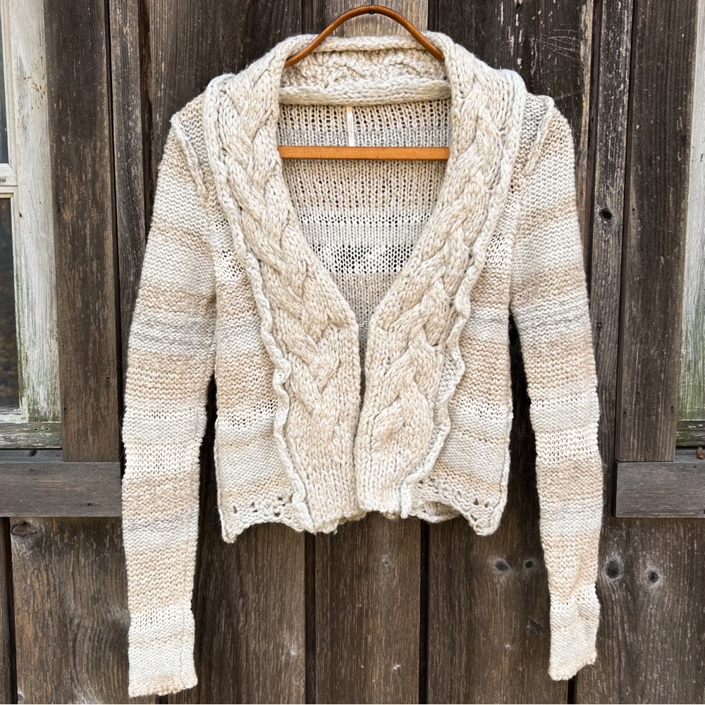 Free People Sweater Cardigan Cottagecore Granny Prep Chunky Knit Cream Tan sz XS